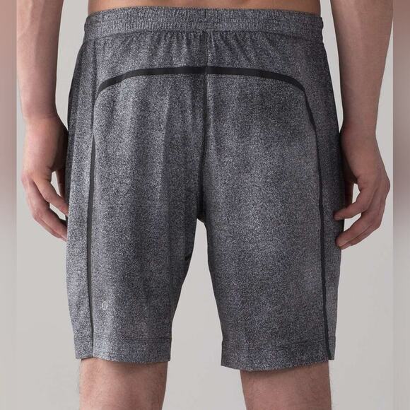 Lululemon Pace Breaker Shorts 9" Carbon Mist Alpine White Graphite Grey - Picture 2 of 16